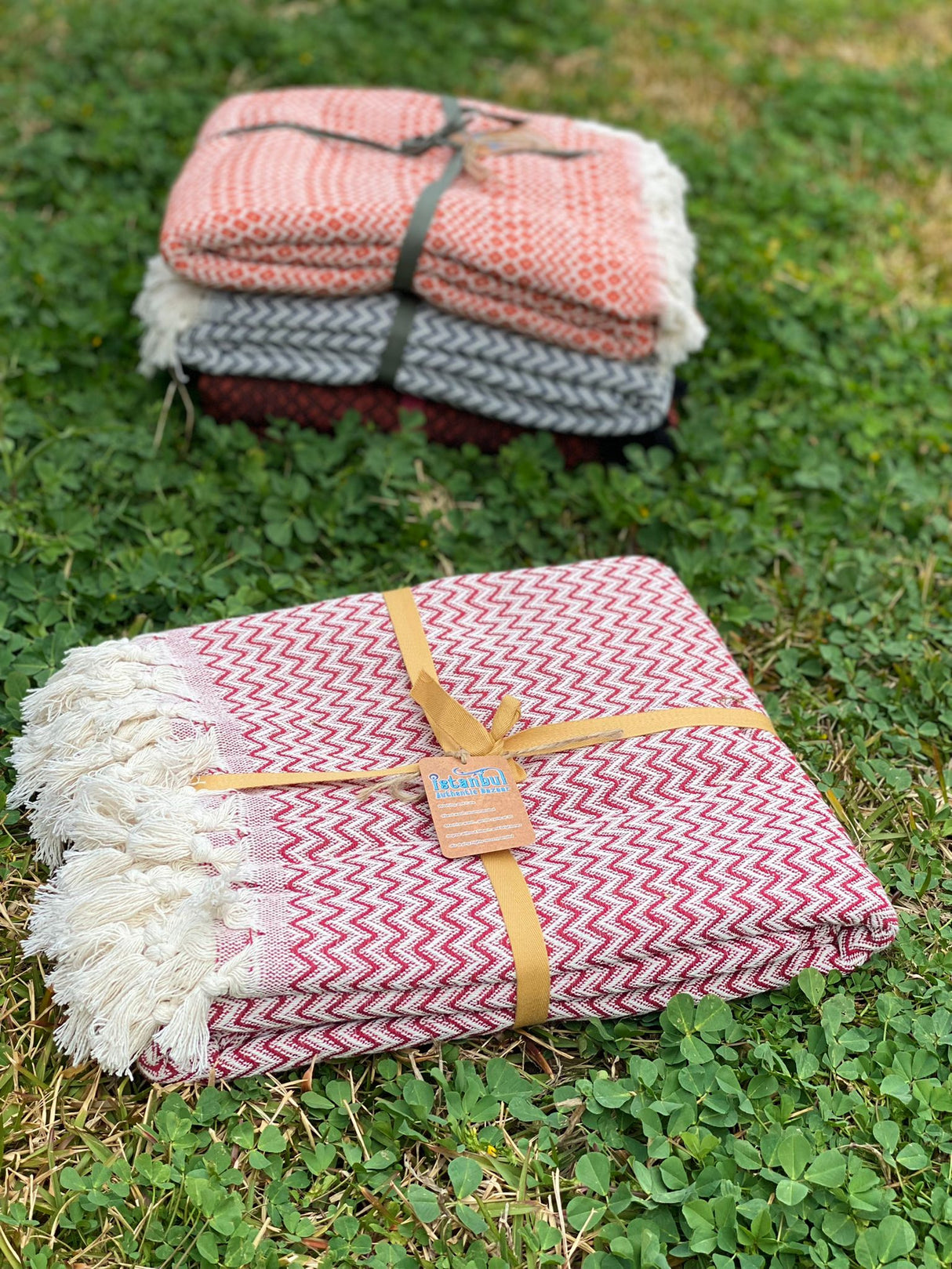 Handwoven Cotton Throw - Red