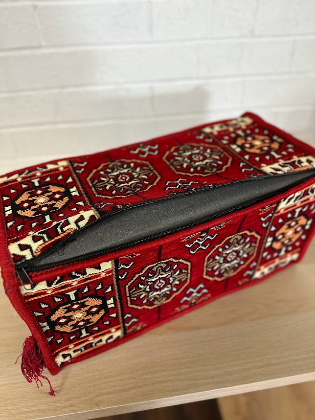 Armrest Red Elegance