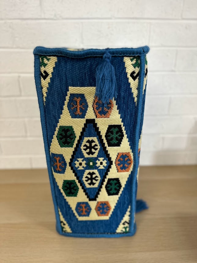 Armrest Blue Classic