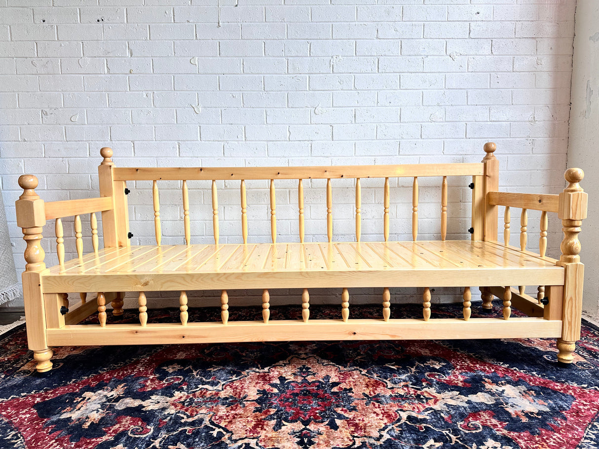 3-Seater Light Colour Wood Sedir