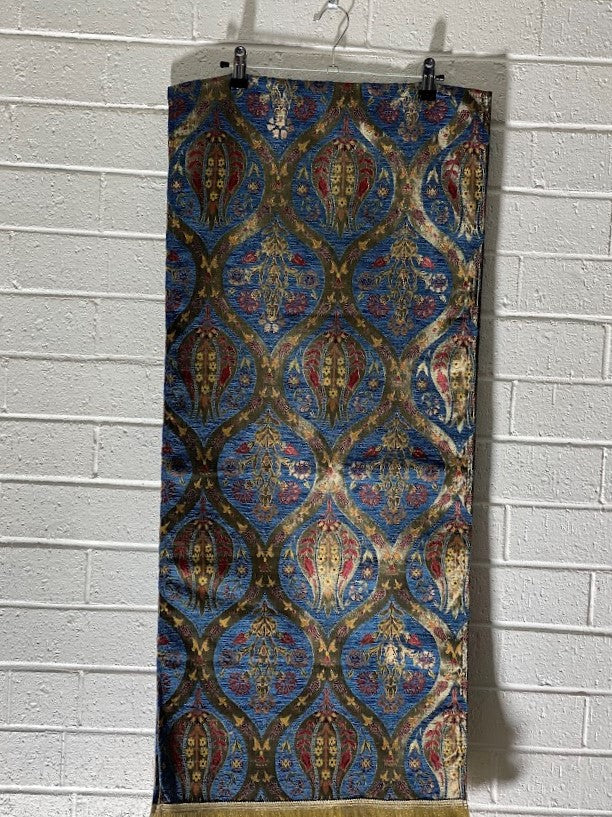 Table Runner - Blue & Tulip