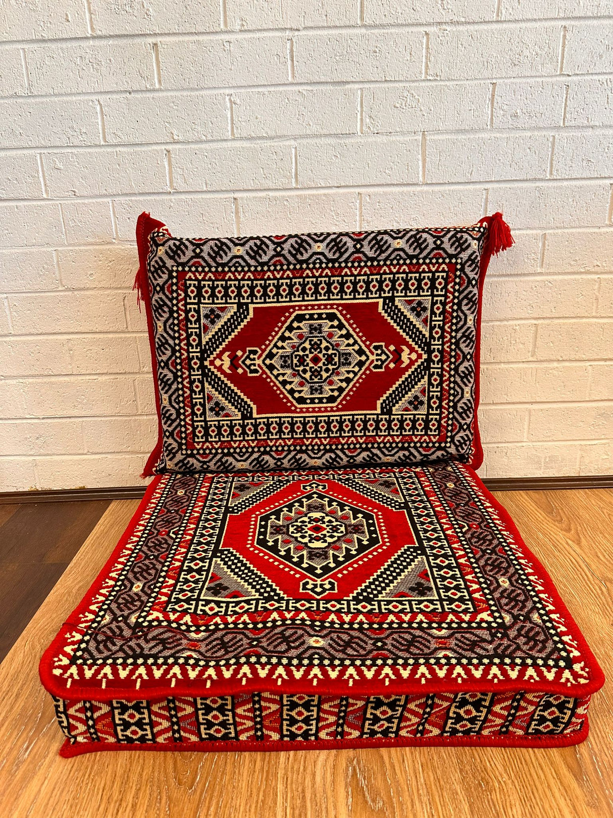 Single Cushion Set - Red Palace