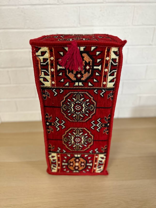 Armrest Red Elegance