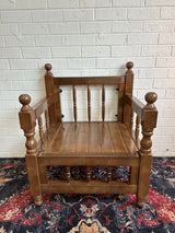 Single Majlis Dark Colour
