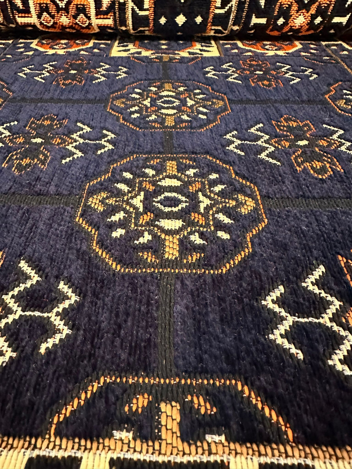 Single Cushion Set - Navy Elegance