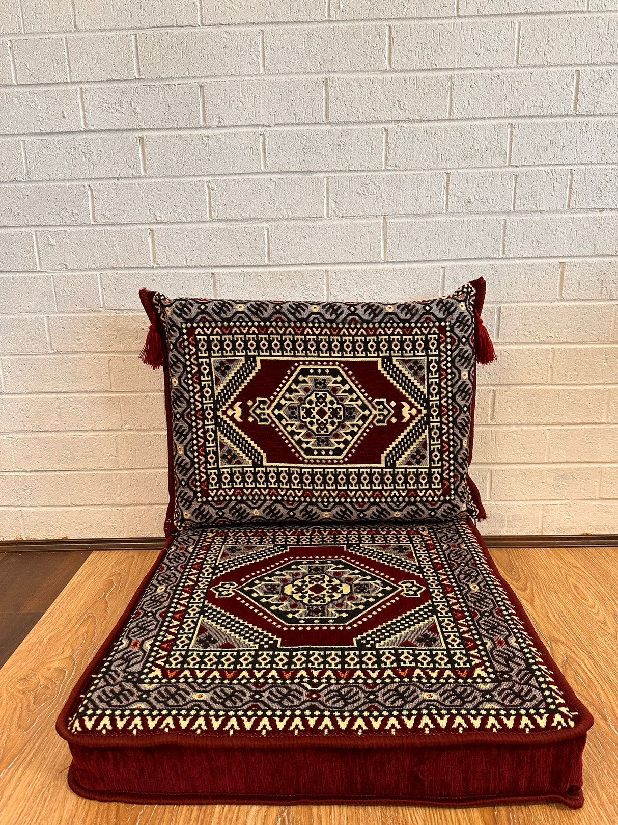 Single Cushion Set - Dark Red Palace