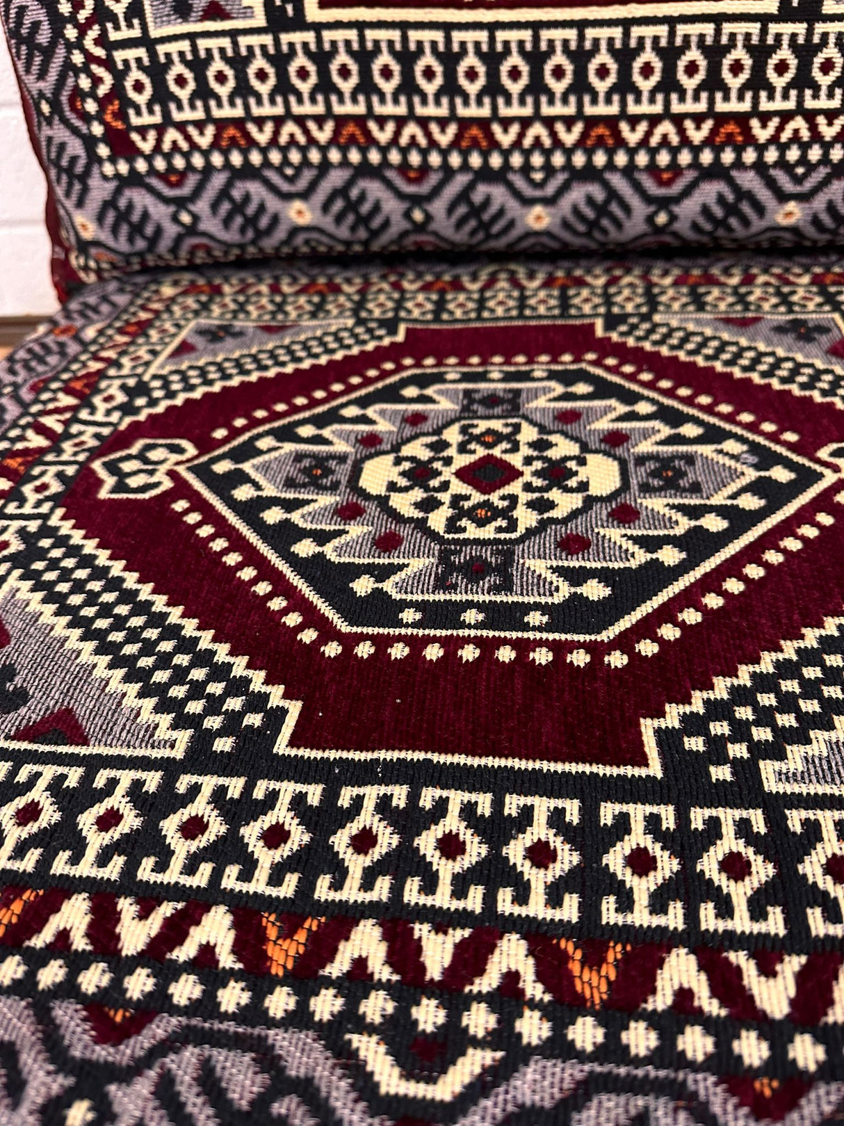 Single Cushion Set - Dark Red Palace