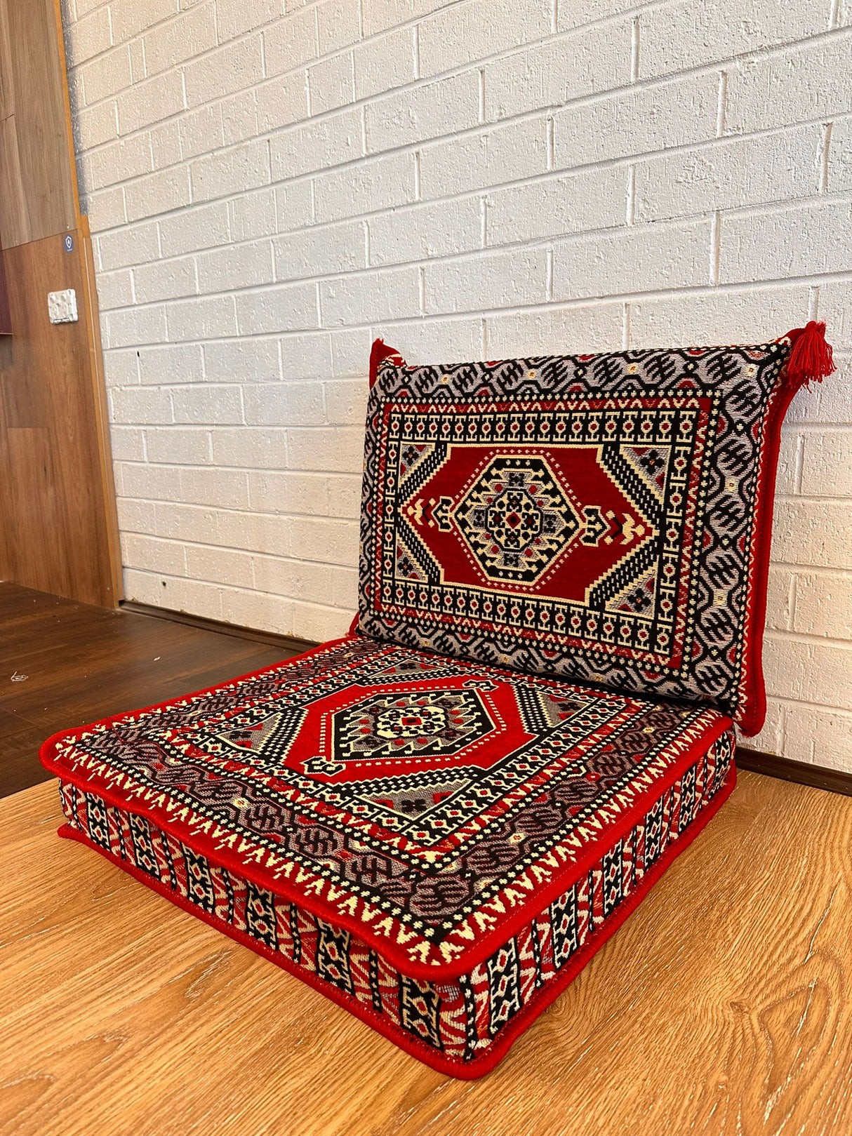 Single Cushion Set - Red Palace