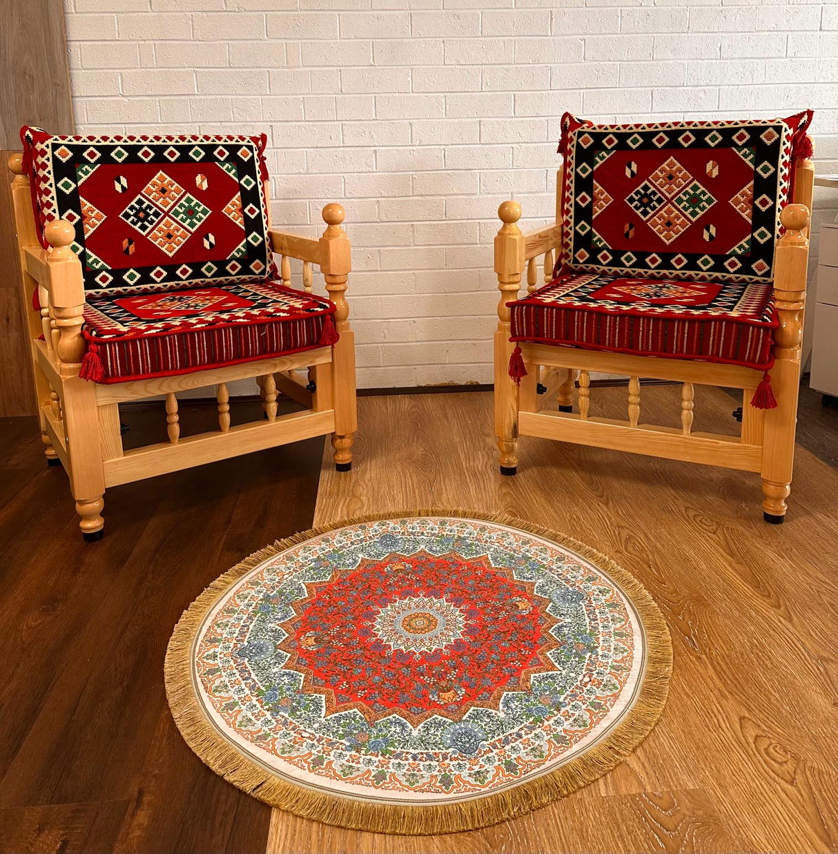 Orakci Round Rug ORK005