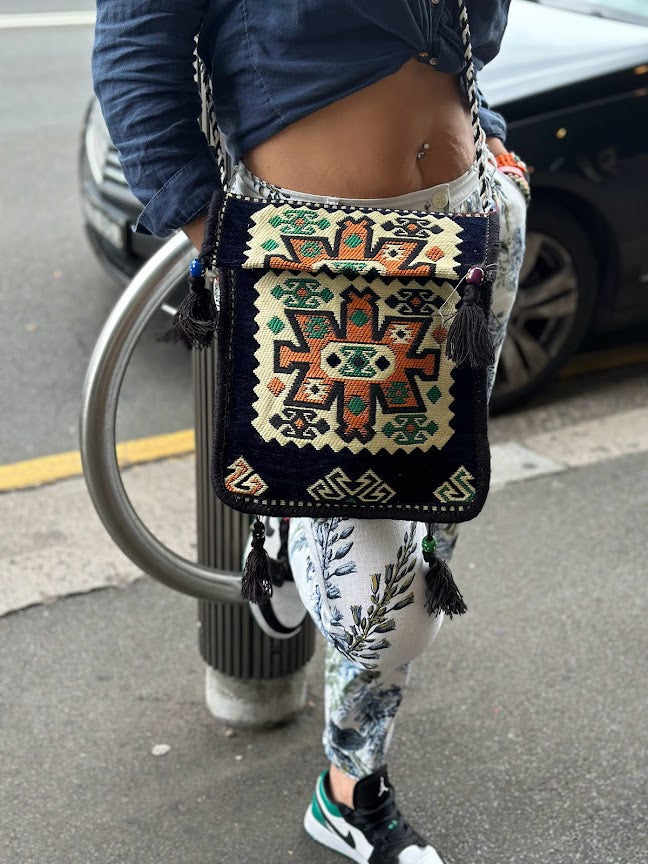 Unisex Kilim Messenger Bag Black